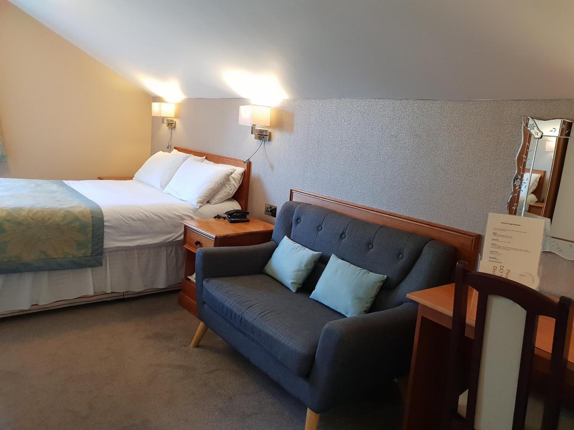 Victoria Park Lodge Leamington Spa Esterno foto