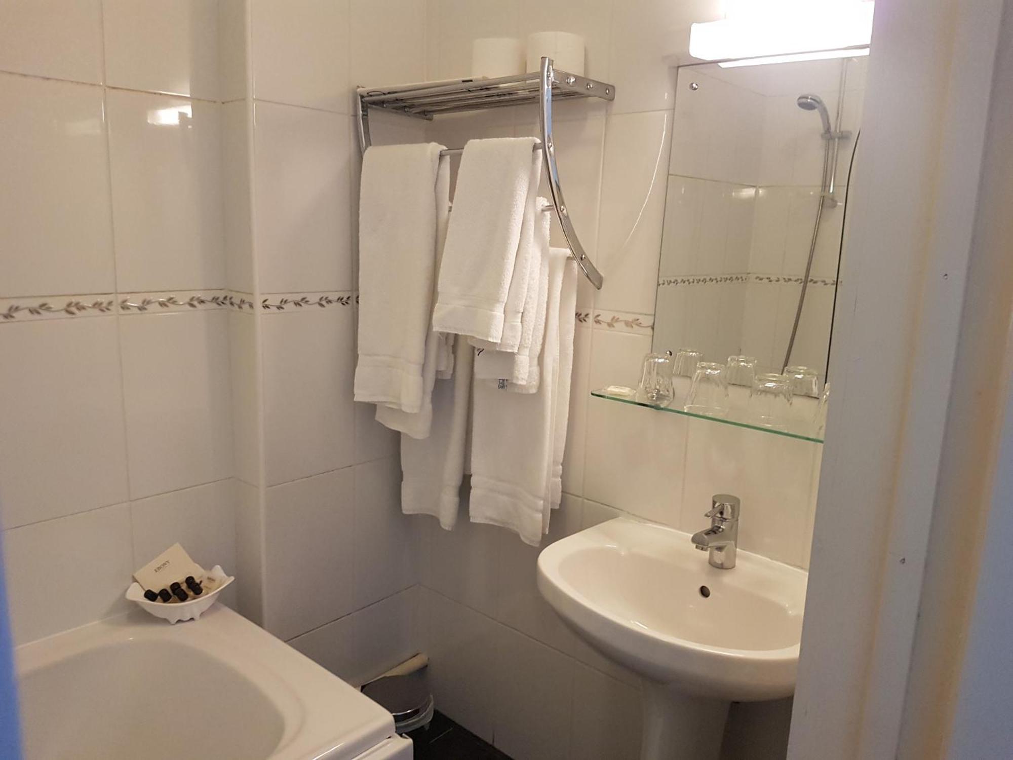 Victoria Park Lodge Leamington Spa Esterno foto