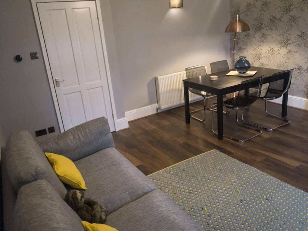 Victoria Park Lodge Leamington Spa Esterno foto